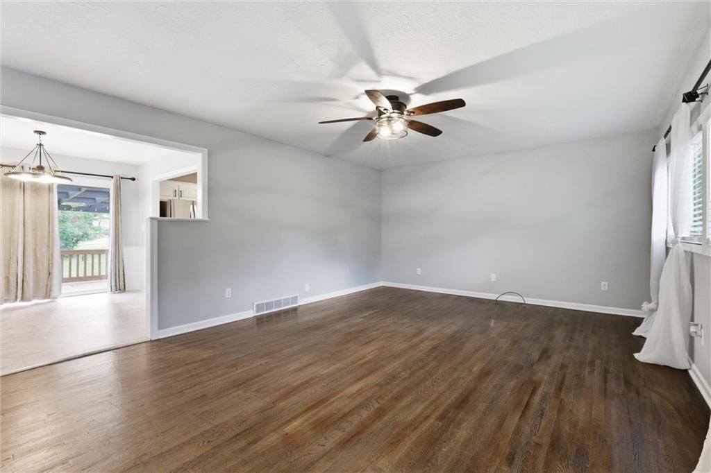 6426 Harvard Avenue — photo 5