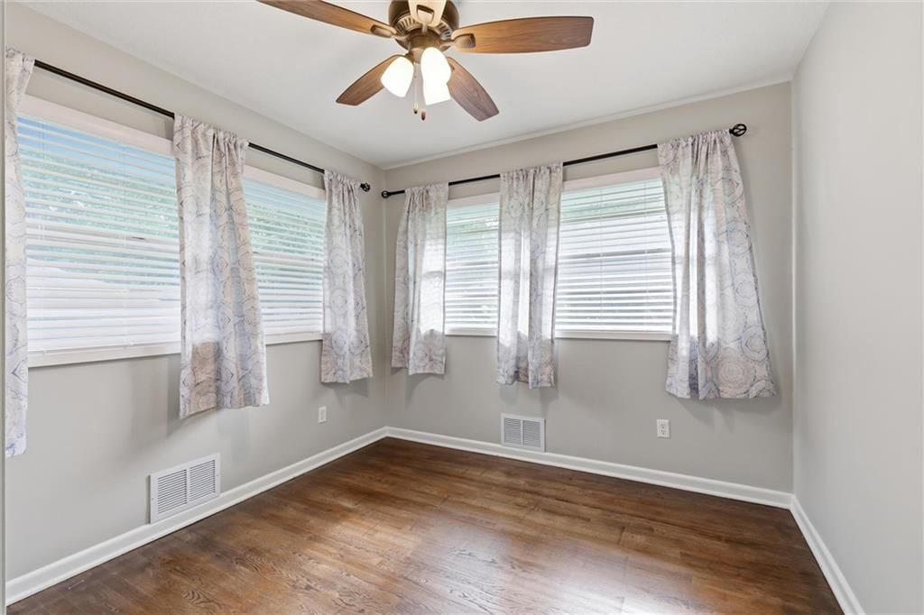 6426 Harvard Avenue — photo 23