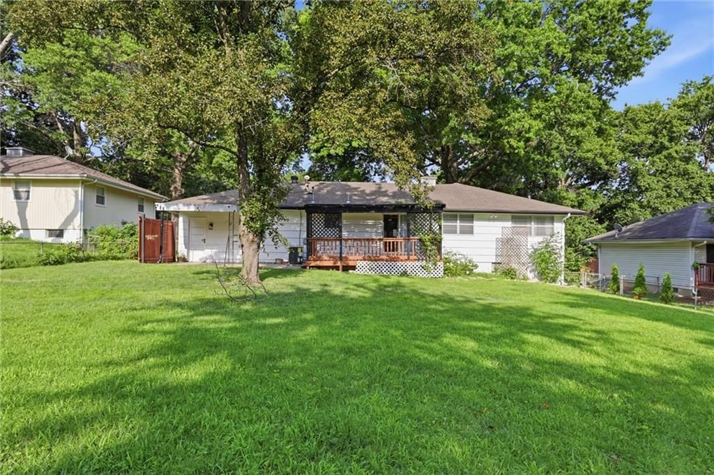 6426 Harvard Avenue — photo 40