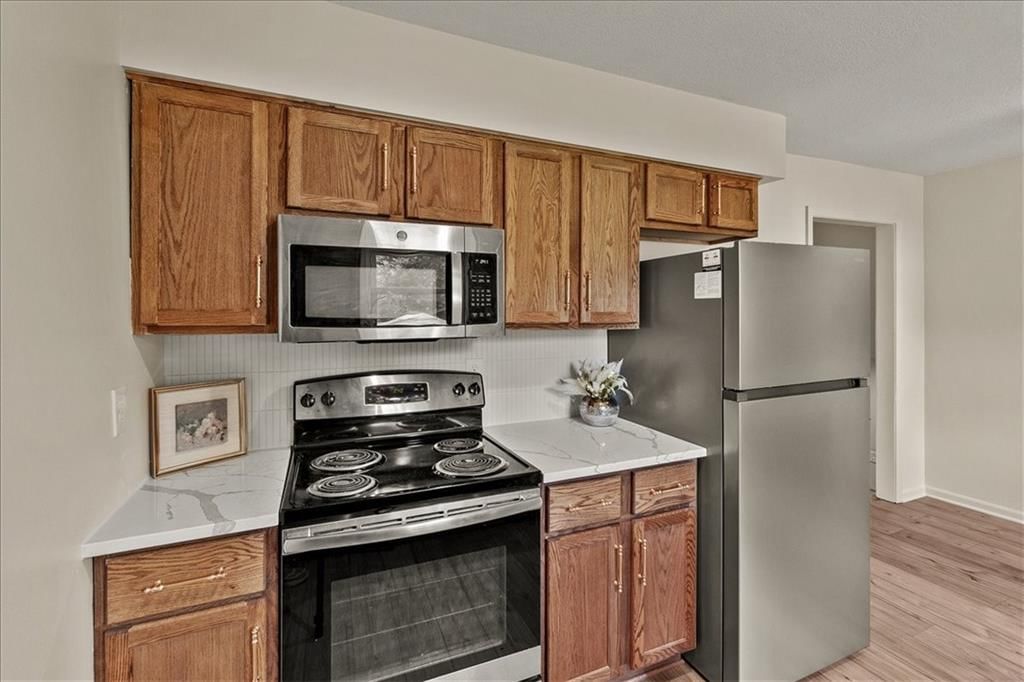 1212 W Sheridan Street — photo 13