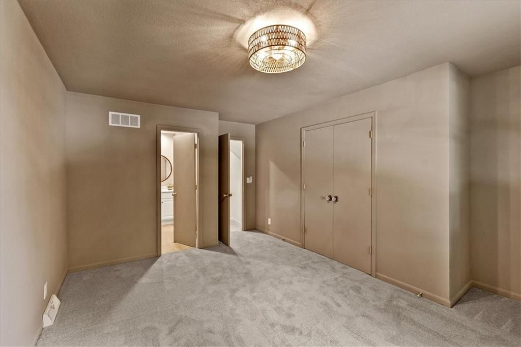 1212 W Sheridan Street — photo 15