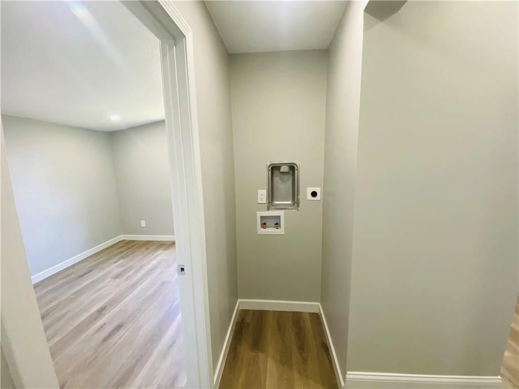 3208 Rowland Avenue — photo 11