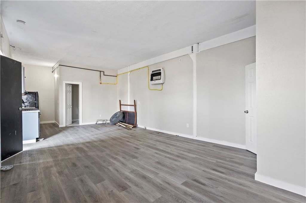 313 N 10 Street — photo 9