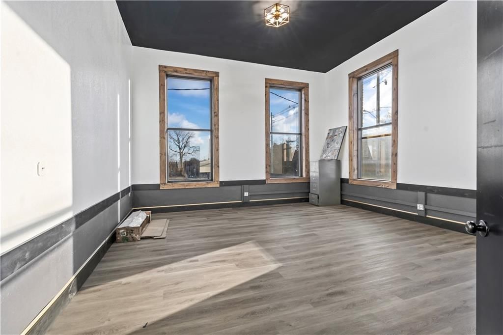313 N 10 Street — photo 19