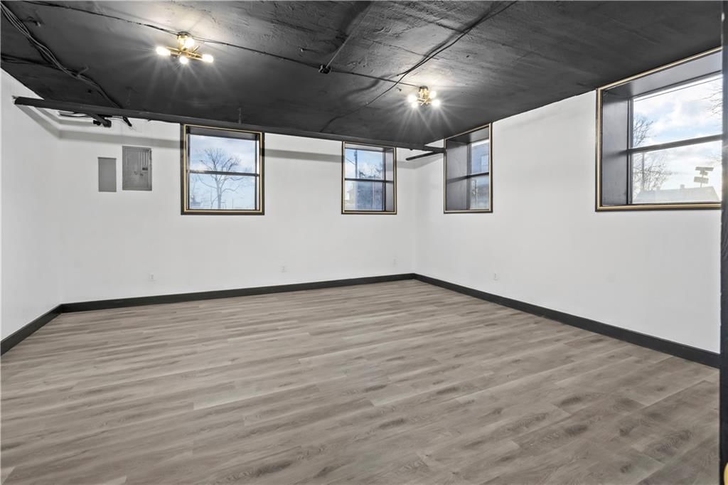 313 N 10 Street — photo 25