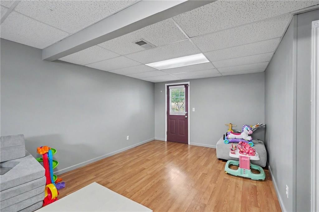 953 N Hickory Drive — photo 24
