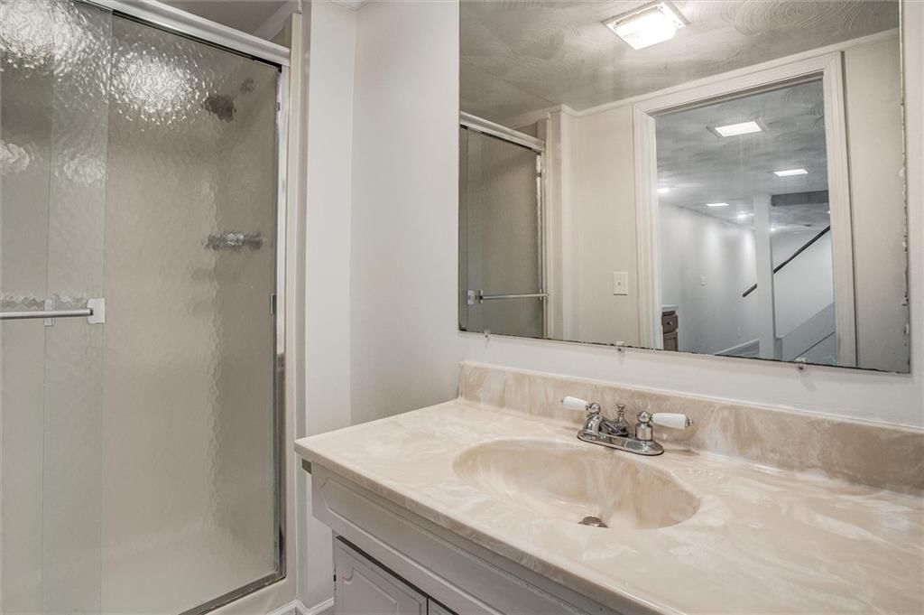 6334 W 108th Street — photo 28
