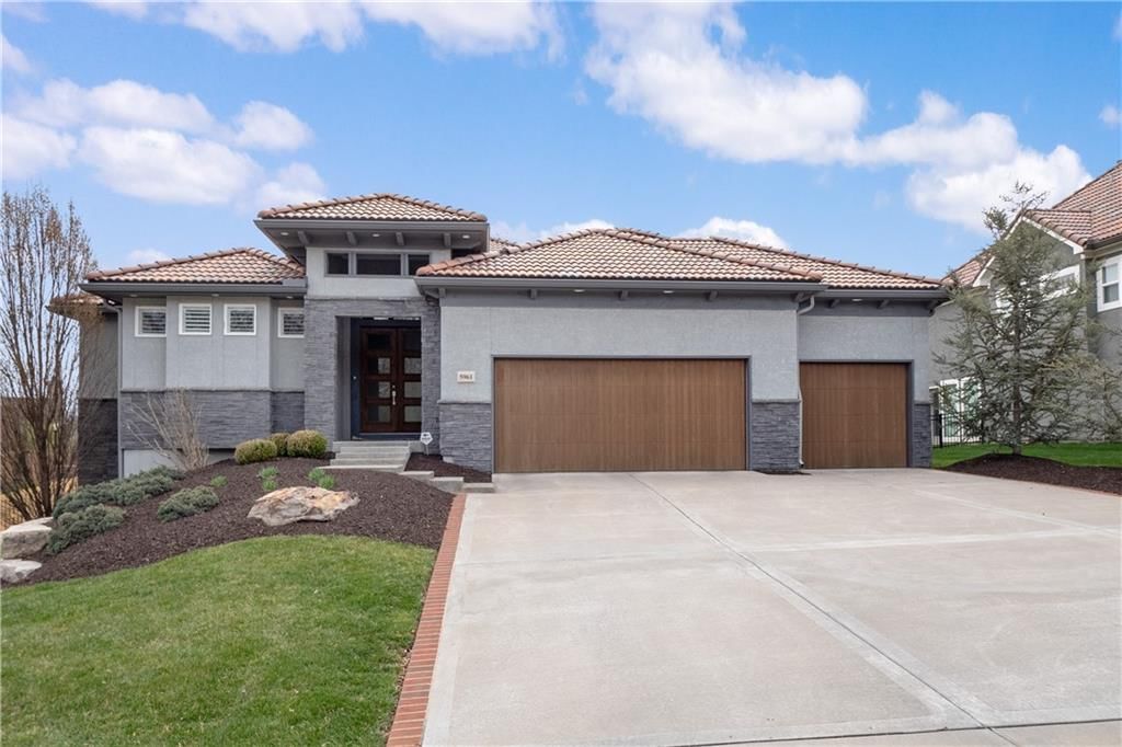 5961 N Cosby Avenue — photo 1
