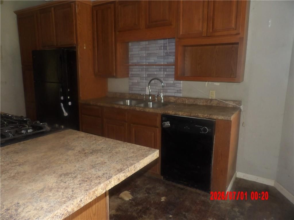 824 North Street — photo 13