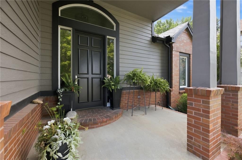 801 Fox Chase Court — photo 4
