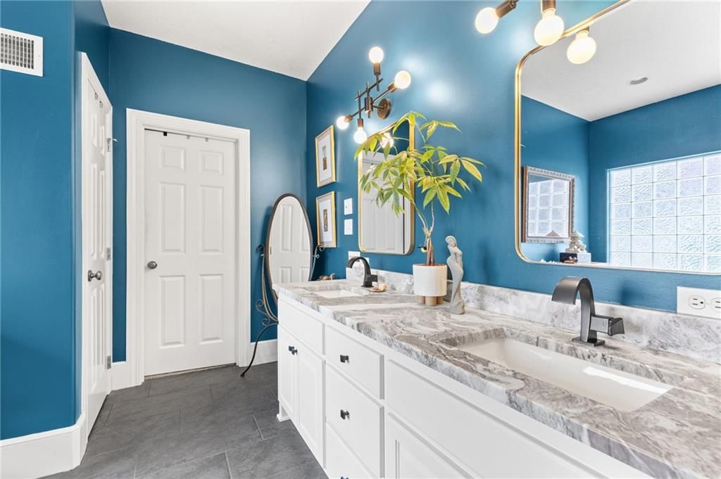 801 Fox Chase Court — photo 20