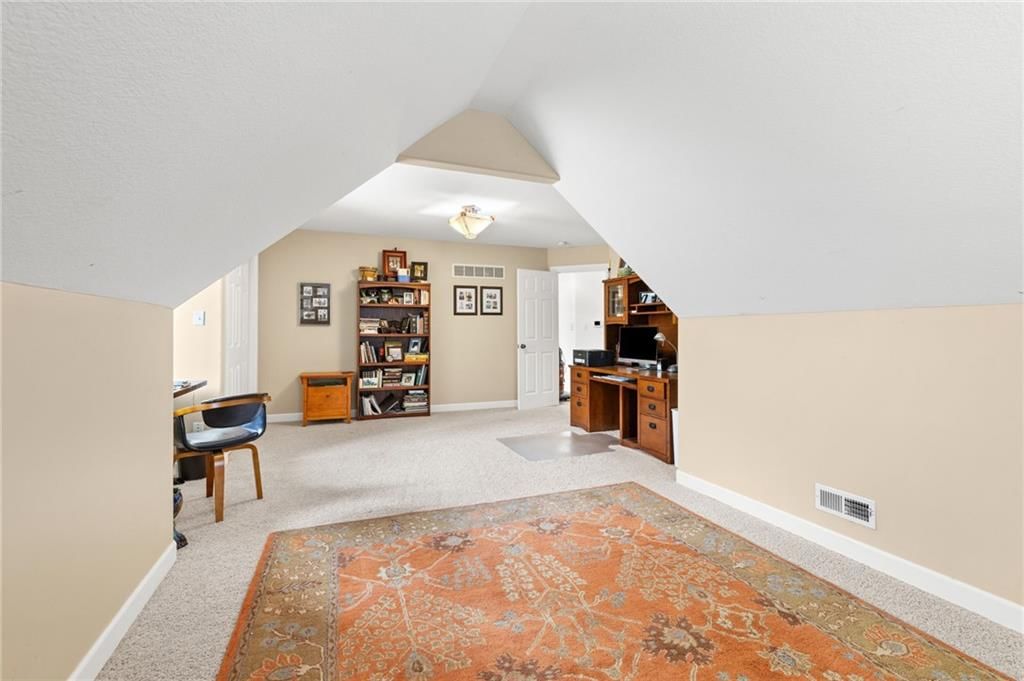 801 Fox Chase Court — photo 25
