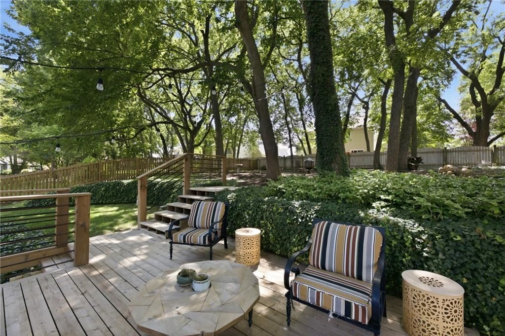 801 Fox Chase Court — photo 36