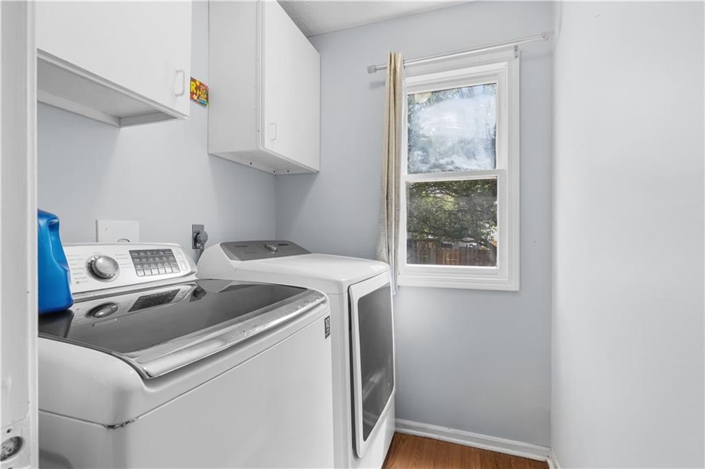 11039 N Baltimore Avenue — photo 15