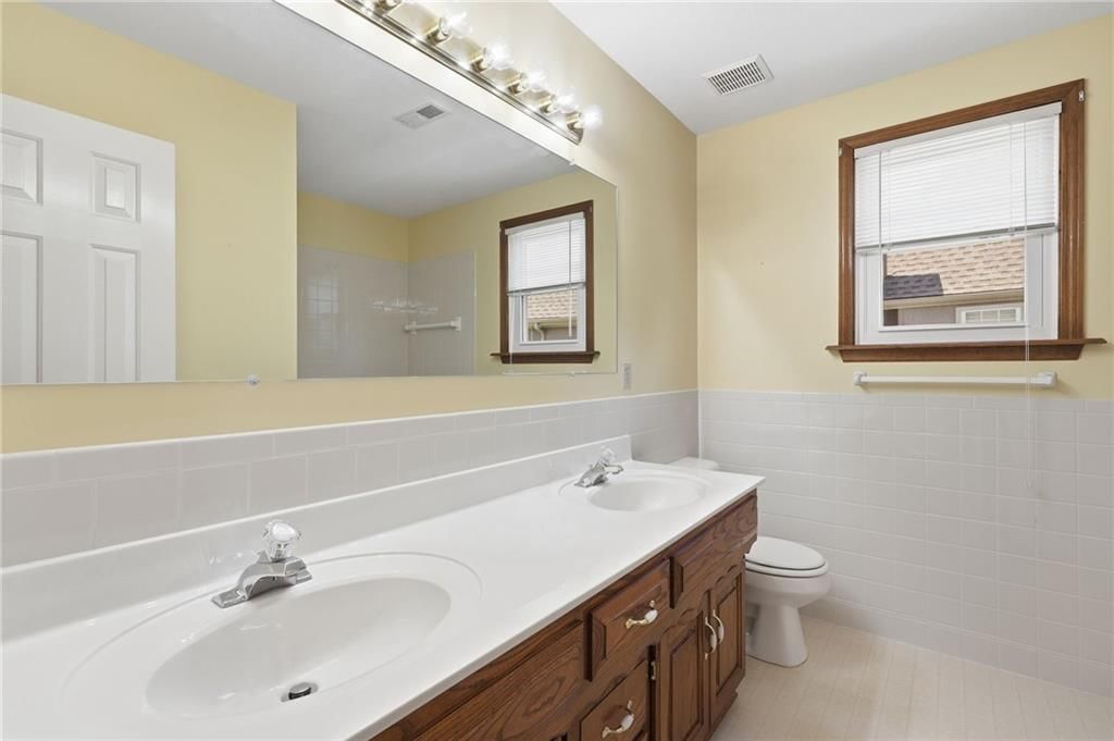 340 SE Bingham Drive — photo 36