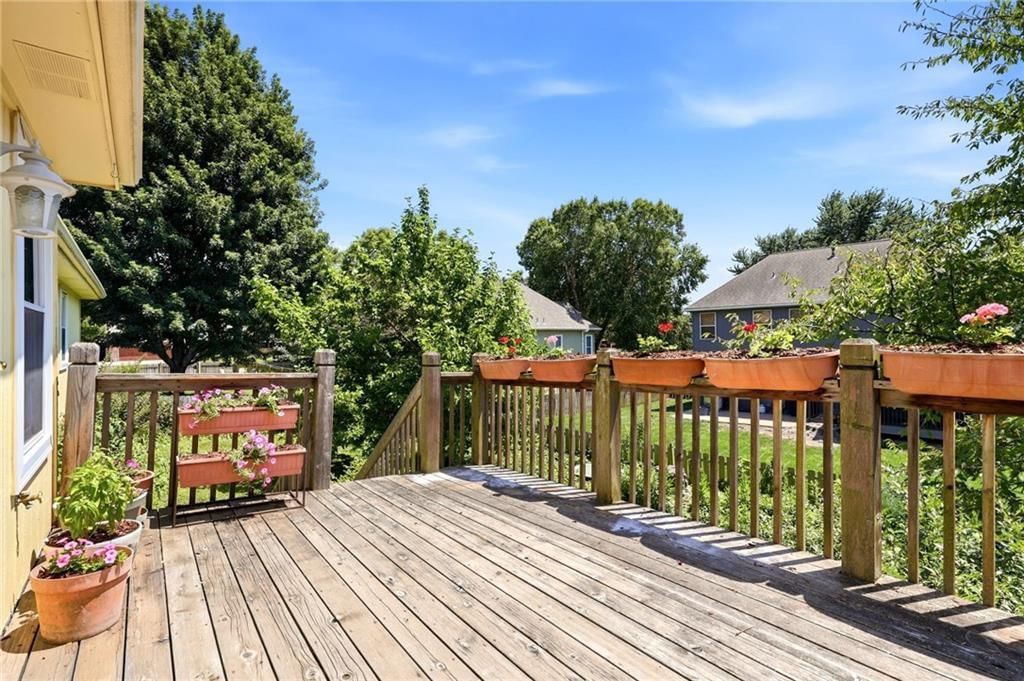 340 SE Bingham Drive — photo 51