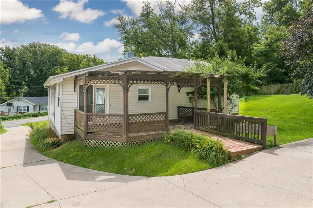 3816 E Ayrlawn Drive — photo 4