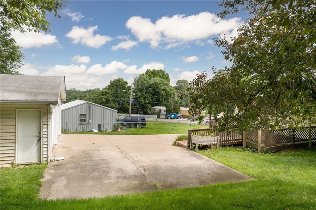 3816 E Ayrlawn Drive — photo 22