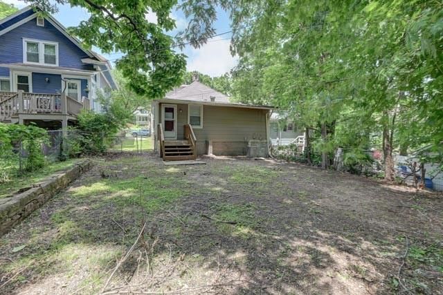 3503 Genessee Street — photo 3