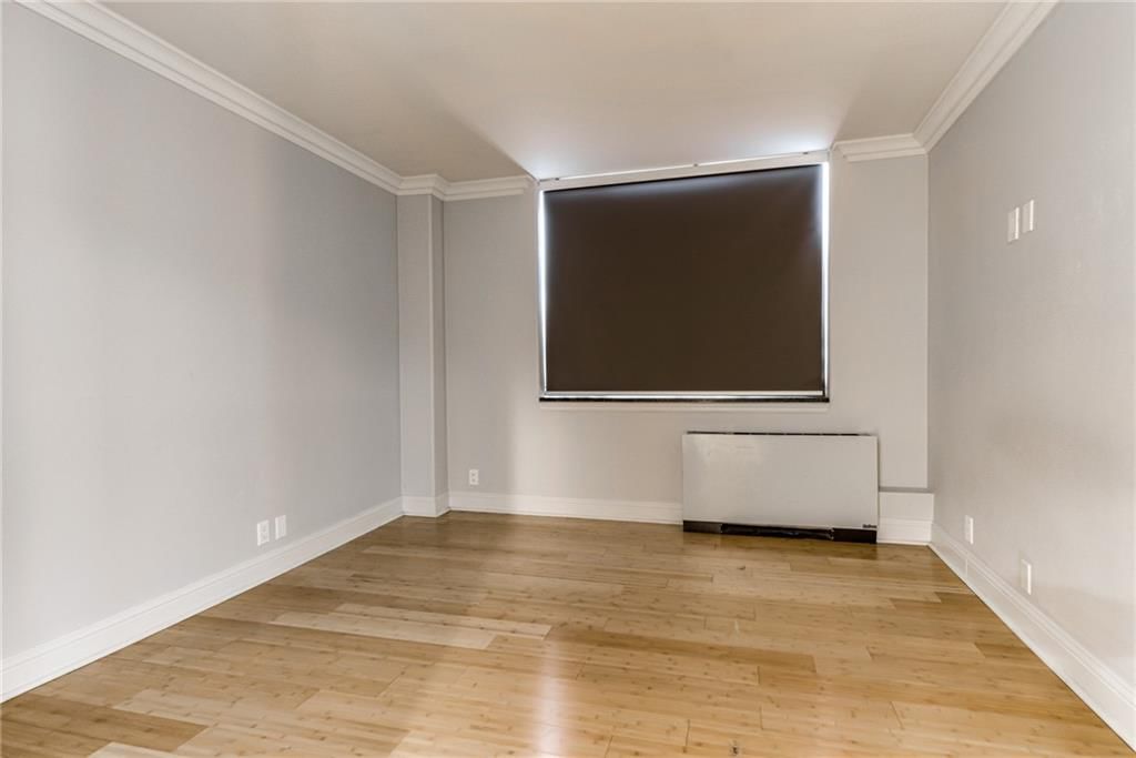 700 E 8th Street — photo 17