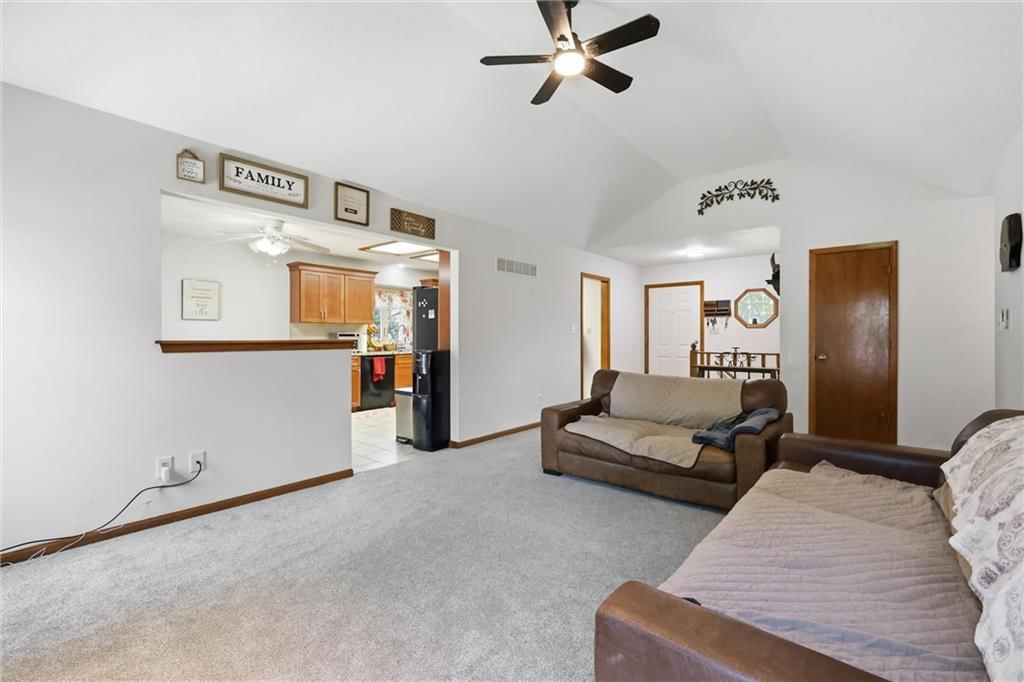 1113 SW Breckenridge Court — photo 10