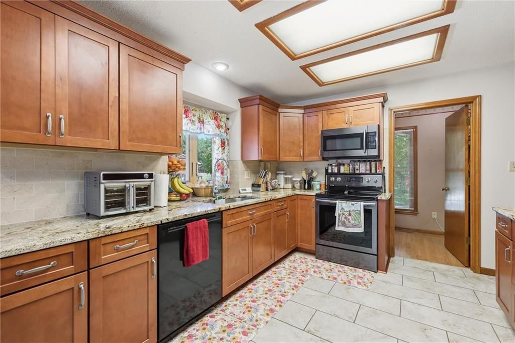 1113 SW Breckenridge Court — photo 13