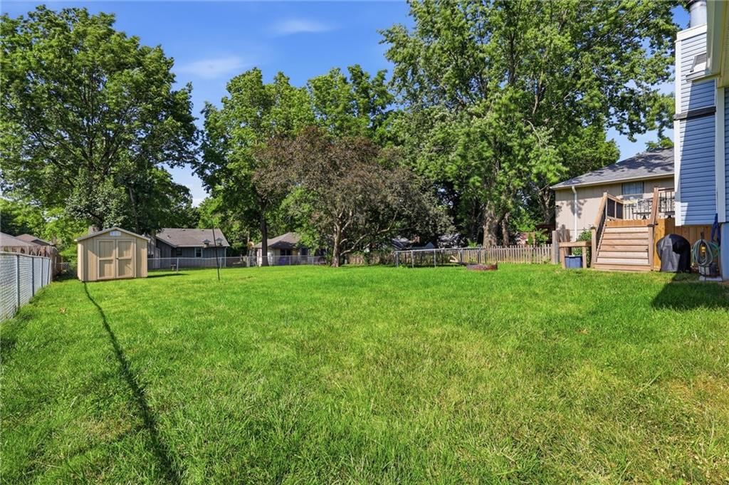 1113 SW Breckenridge Court — photo 32