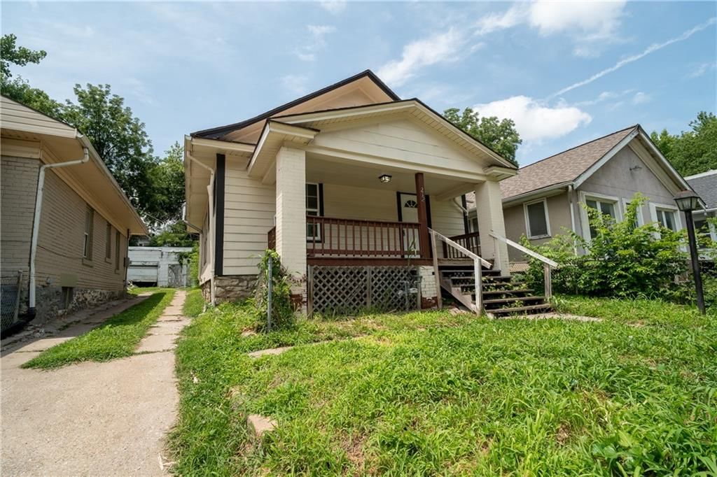 212 N Wheeling Avenue — photo 3