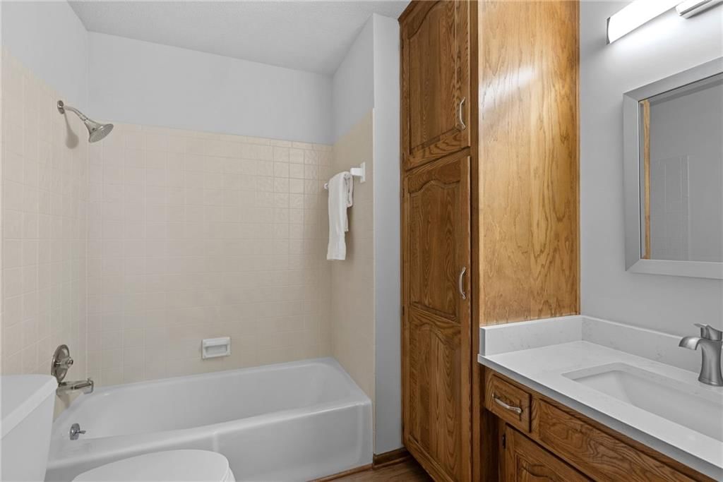 9654 W 116th Street — photo 33