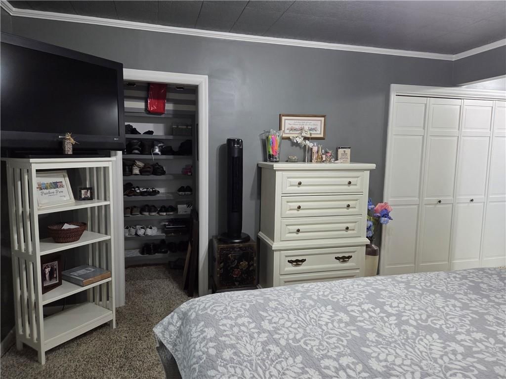 502 E Crandall Street — photo 18