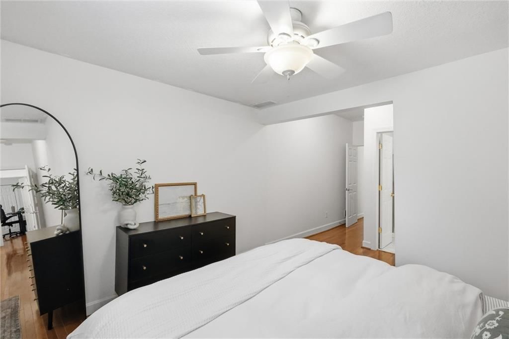 4163 Holly Street — photo 23