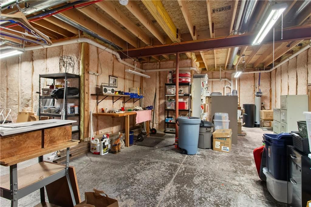 3404 S Wood Avenue — photo 31
