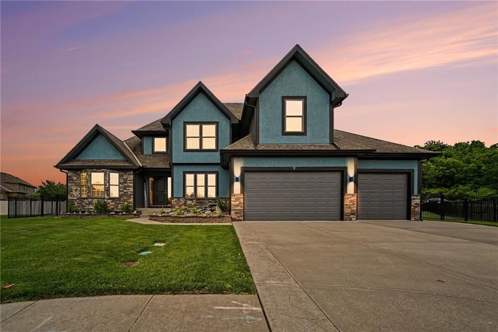 3221 S Mize Ridge Court — photo 1