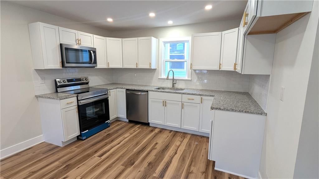 3403 E 62 Street — photo 5