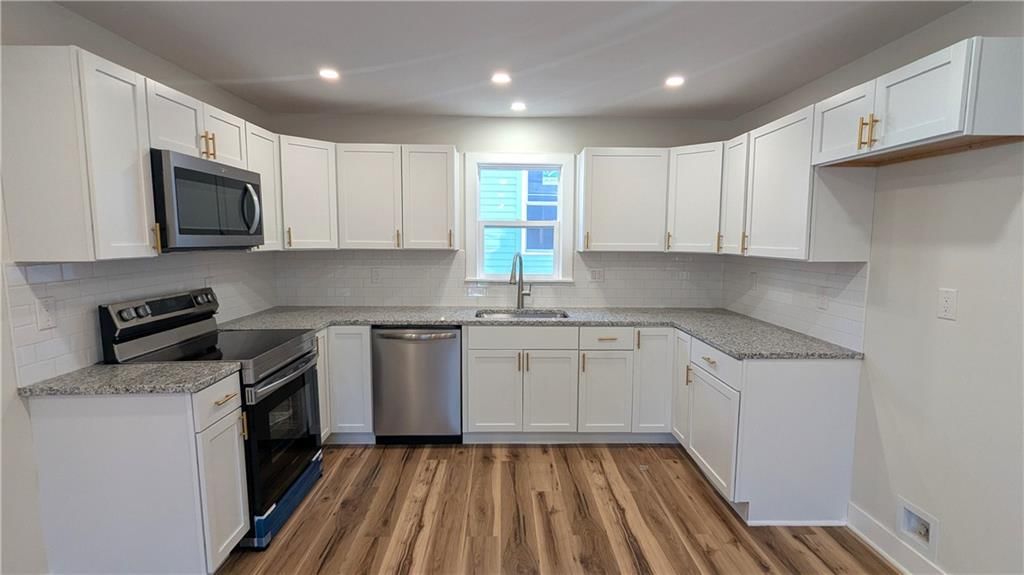 3403 E 62 Street — photo 8