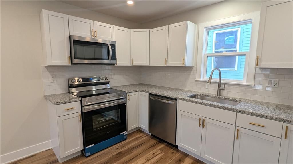 3403 E 62 Street — photo 10