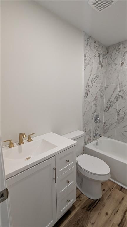 3403 E 62 Street — photo 22