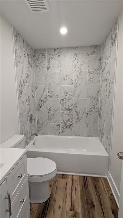 3403 E 62 Street — photo 23