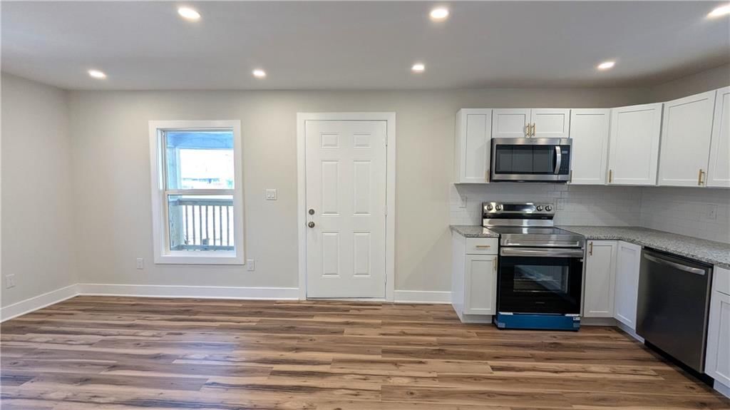 3403 E 62 Street — photo 28