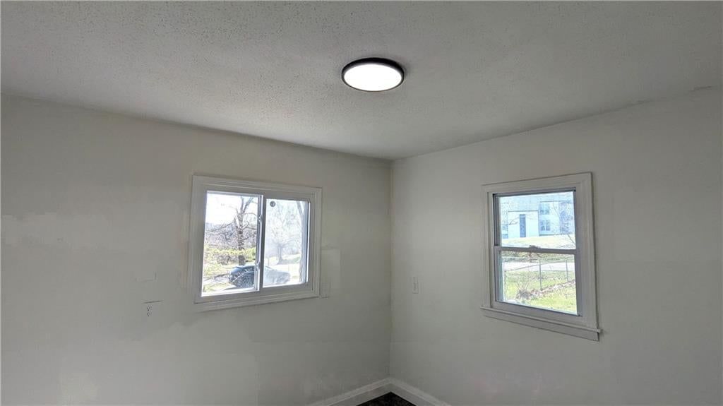3812 E 93rd Street — photo 10