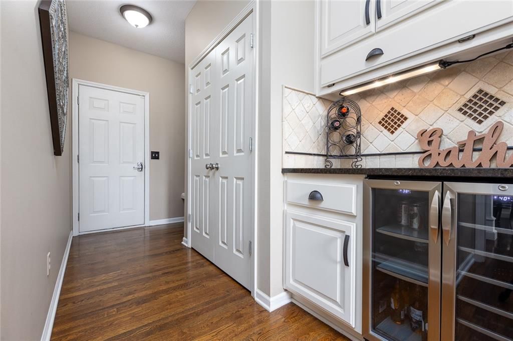9009 NE 95th Street — photo 17