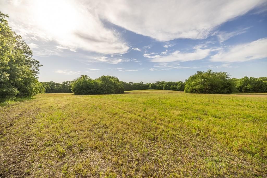 Tract A NE 900th Road — photo 32