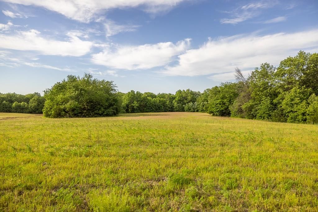 Tract A NE 900th Road — photo 33