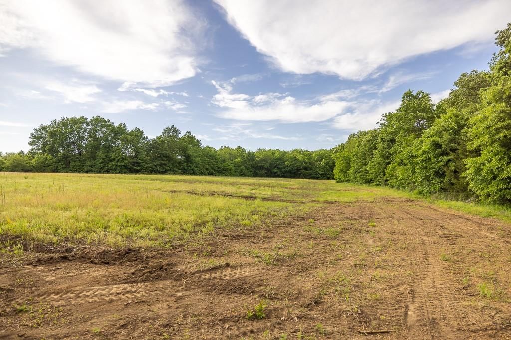 Tract A NE 900th Road — photo 35