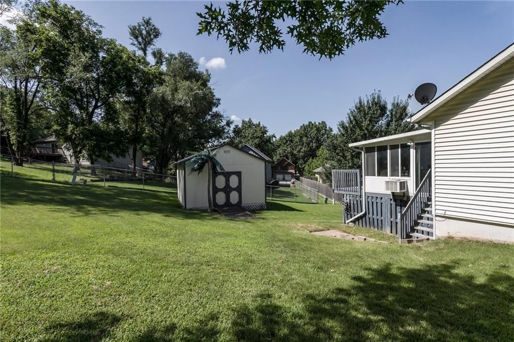5727 Osage Avenue — photo 22