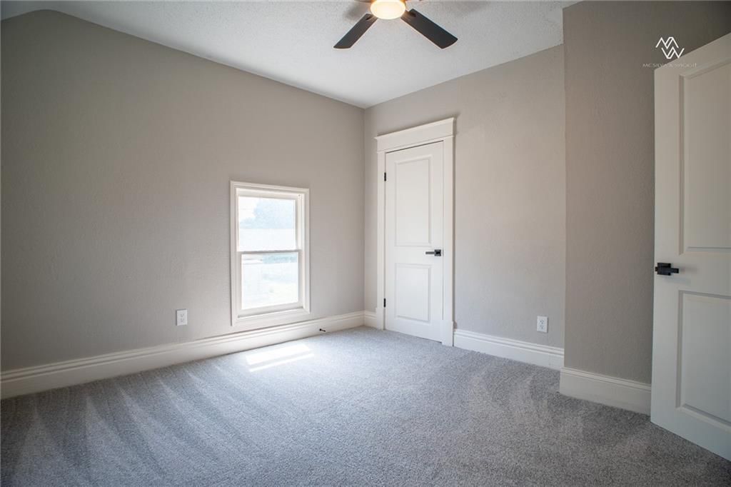 406 Drury Avenue — photo 12