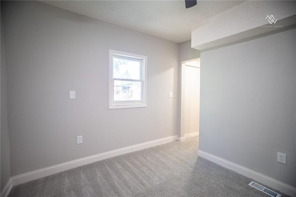 406 Drury Avenue — photo 19