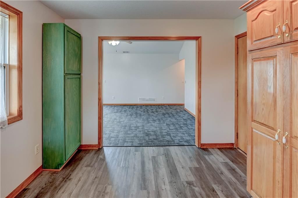 2802 Easton Street — photo 7