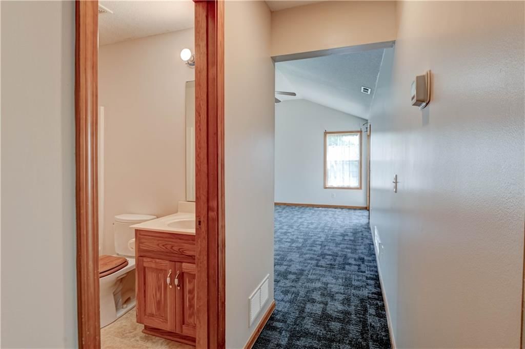 2802 Easton Street — photo 15