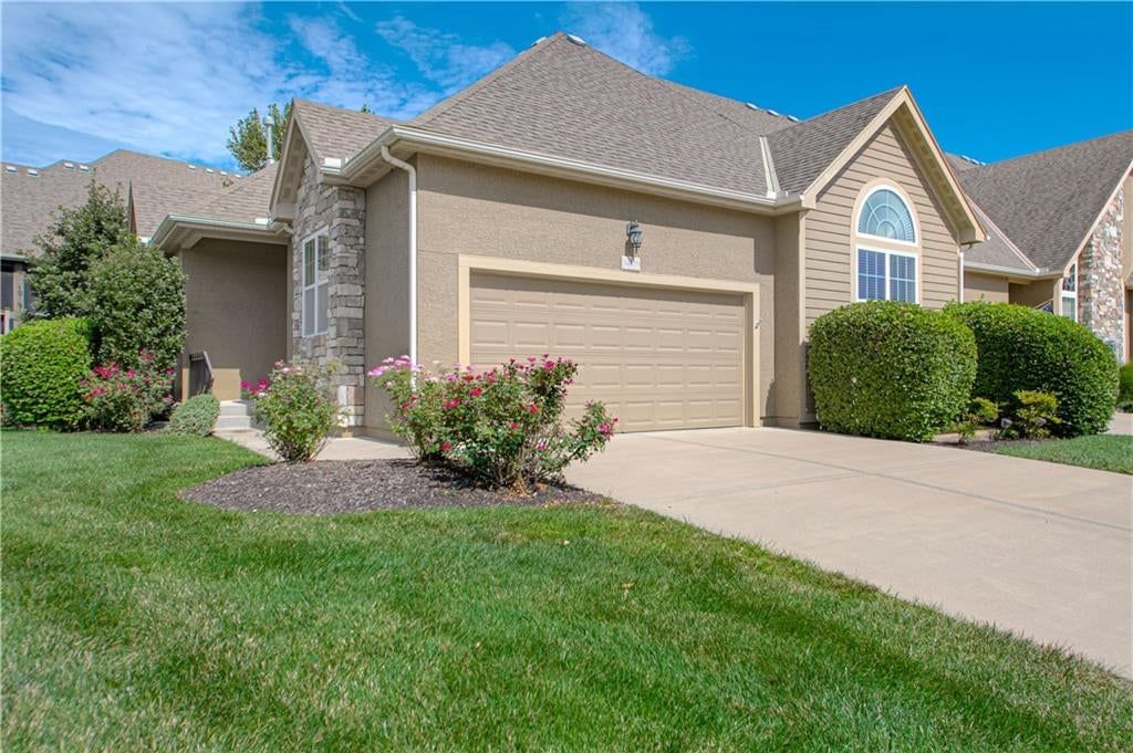 16877 S Bradley Drive — photo 4